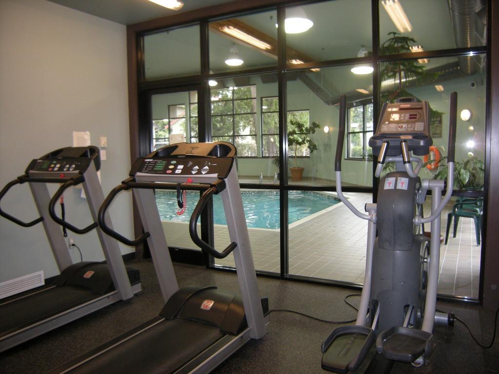 Oceanside Village Resort Parksville Dış mekan fotoğraf
