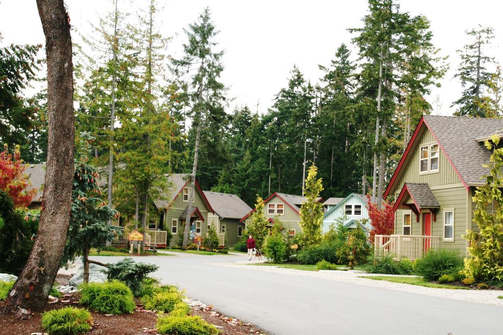Oceanside Village Resort Parksville Dış mekan fotoğraf