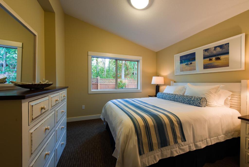 Oceanside Village Resort Parksville Dış mekan fotoğraf