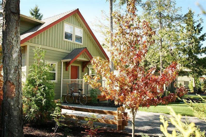 Oceanside Village Resort Parksville Dış mekan fotoğraf