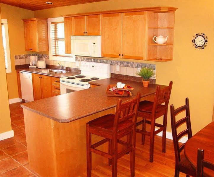 Oceanside Village Resort Parksville Dış mekan fotoğraf